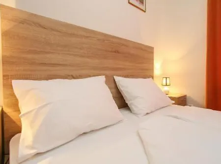 게스트하우스 Lovely Center