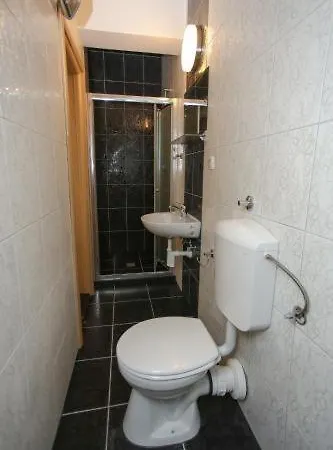 Lovely Center 게스트하우스 3*