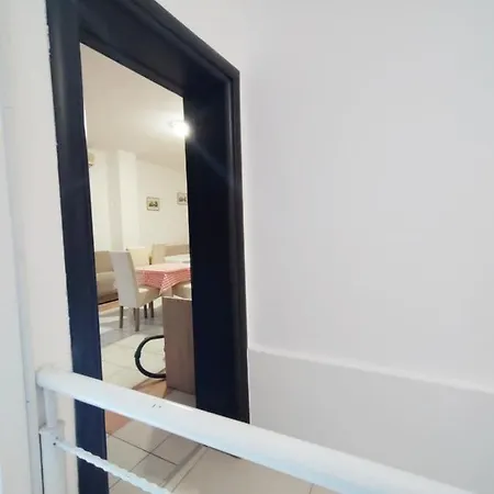 Lovely Center 게스트하우스