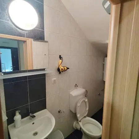 Lovely Center 3* 모스타르